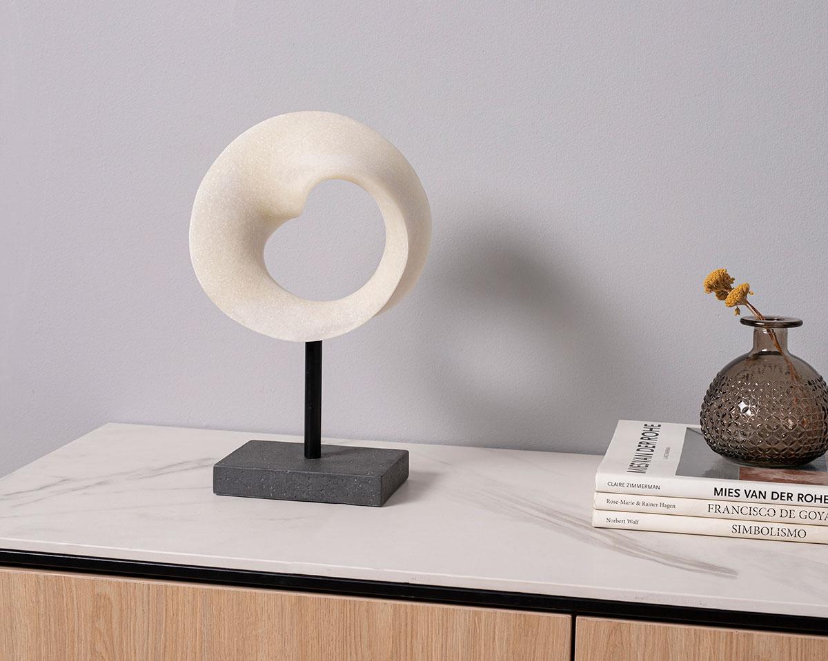 ESCULTURA POLYRESINA 32*20*9 CM - Imagen 2