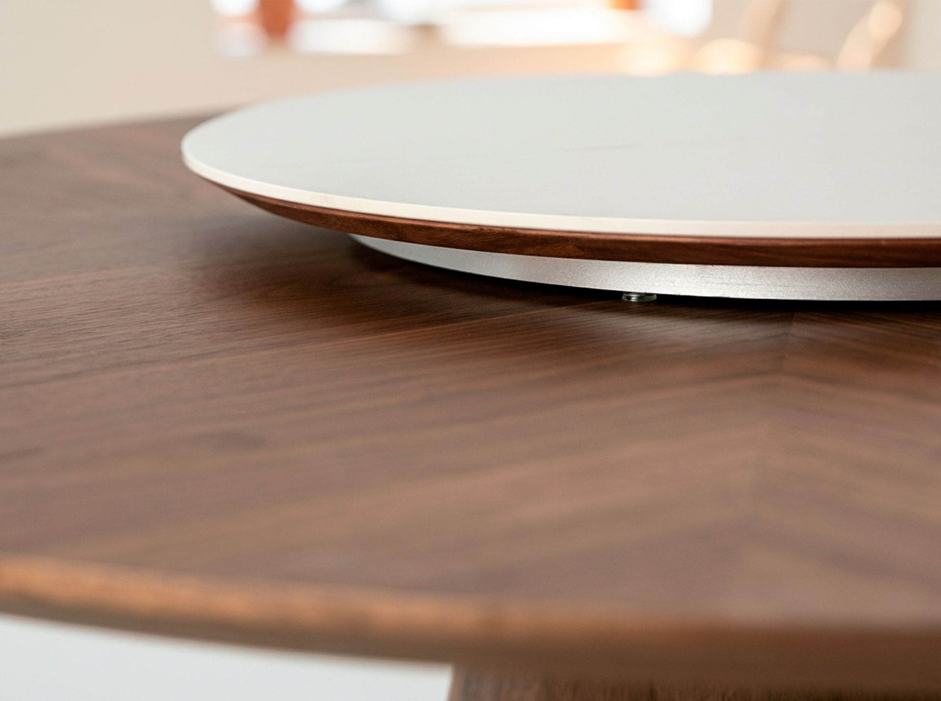 Mesa comedor redonda giratoria nogal - Imagen 7