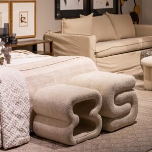 PUF BEIGE TEJIDO SALÓN 51 X 47 X 45 CM