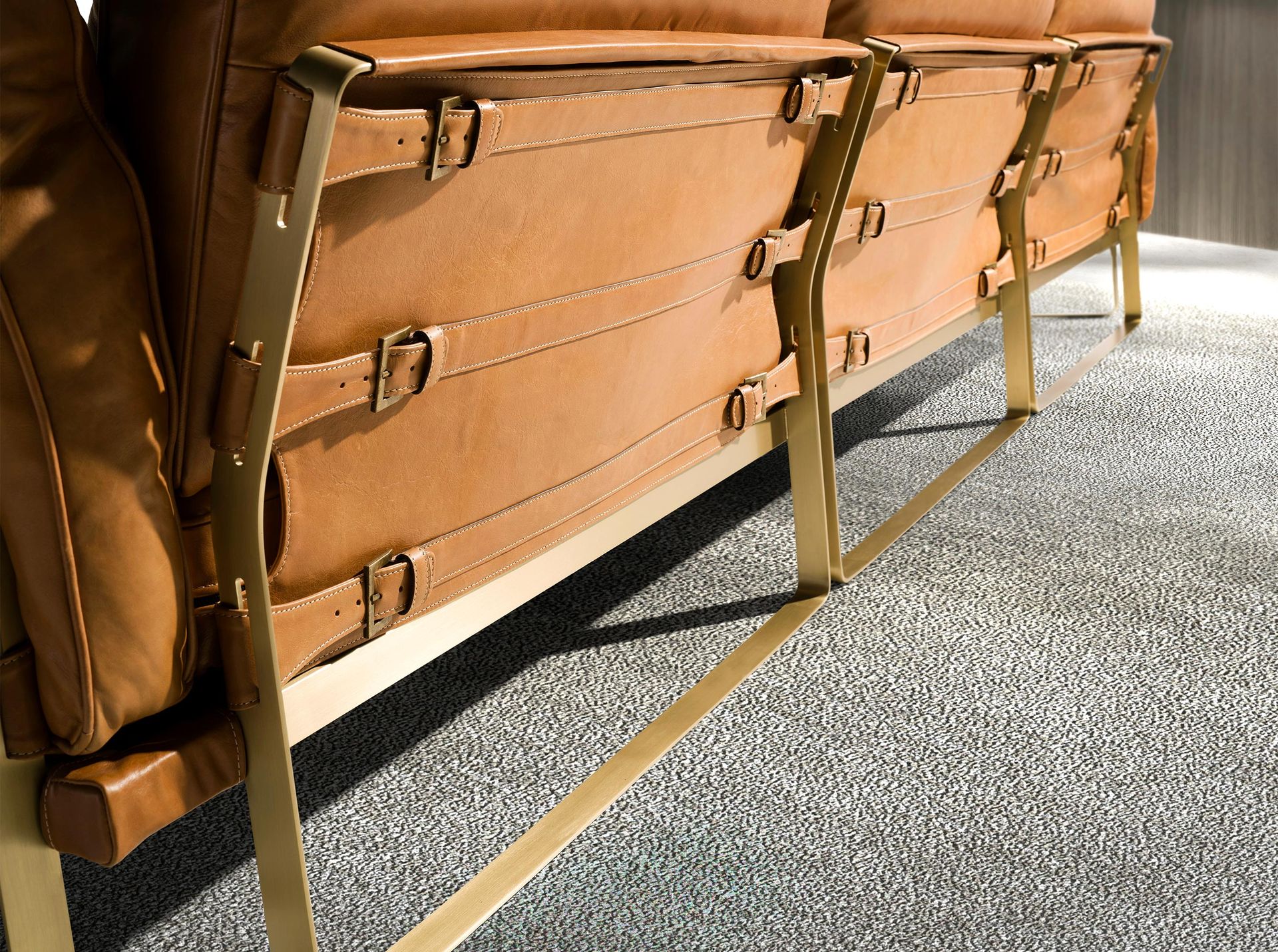 Sofá 3 plazas piel camel - Imagen 7