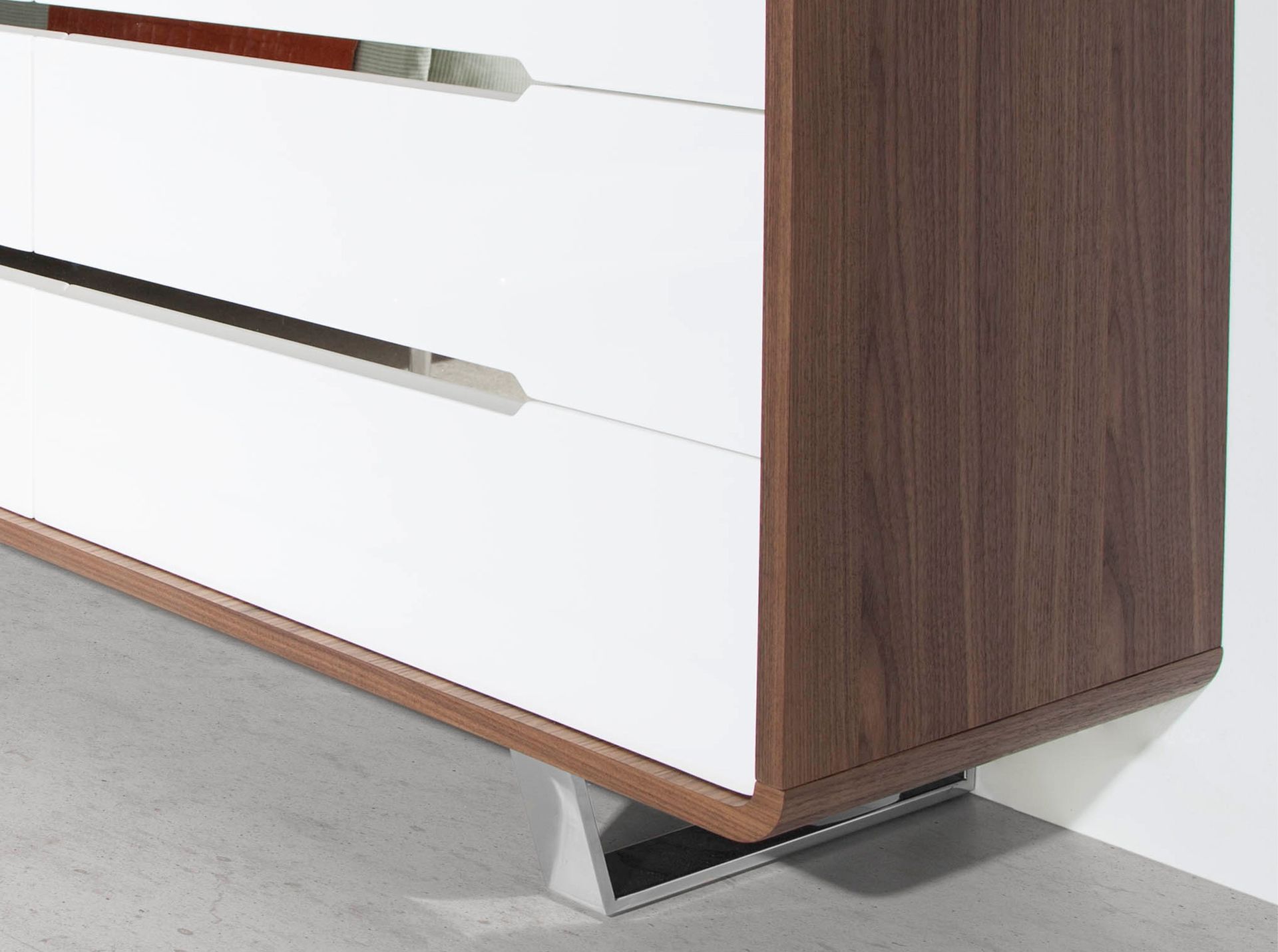 Cómoda madera blanco, nogal y acero cromado - Imagen 6