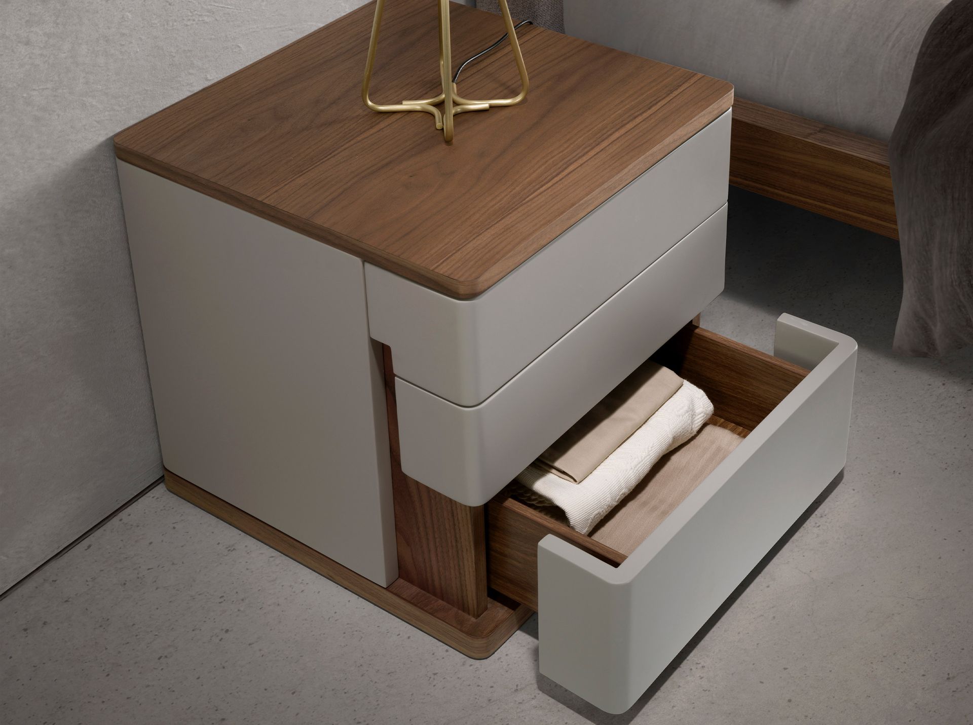 Mesita de noche madera gris y nogal - Imagen 7