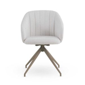 SILLON GIRATORIO TAPIZADO EN CHENILLA COLOR CREMA Y PATAS DE MET  Gabar