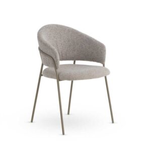 SILLON TAPIZADOS EN CHENILLA COLOR MARRON Y PATAS DE METAL COLOR