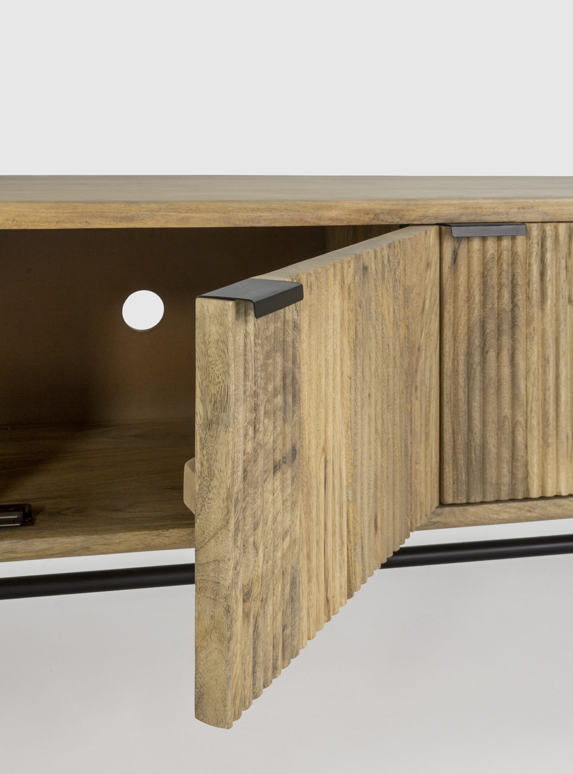 MUEBLE TV MUNDRA 3P MADERA MANGO PATA METAL - Imagen 3