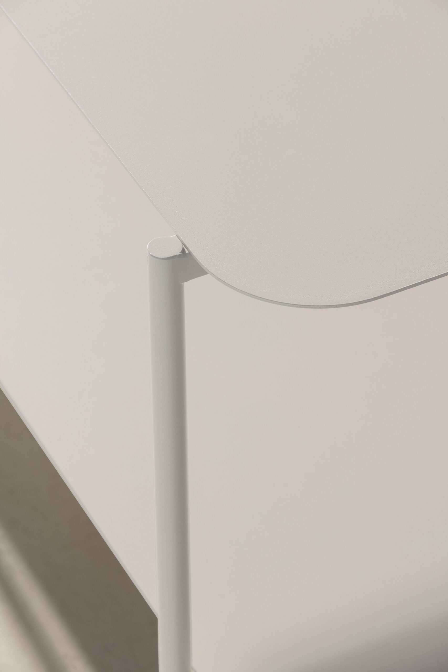 MESA CENTRO RECT. BEATRIX CREMA - Imagen 3