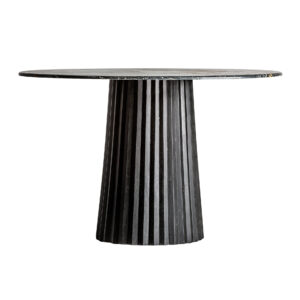 Mesa comedor Plissé wood de estilo contemporáneo fabricado en madera de mango en color negro combinado con mármol mate en color negro. Limpiar rápidamente la superfície del mármol si se mancha para evitar marcas. Producto desmontable.