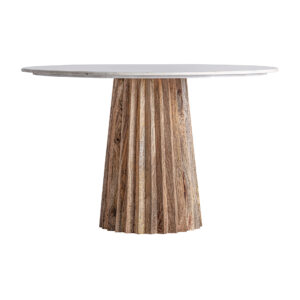 Mesa comedor Plissé wood de estilo contemporáneo fabricado en madera de mango en color marrón claro combinado con mármol en color blanco con acabado veteado. Limpiar rápidamente la superfície del mármol si se mancha para evitar marcas. Producto desmontable.