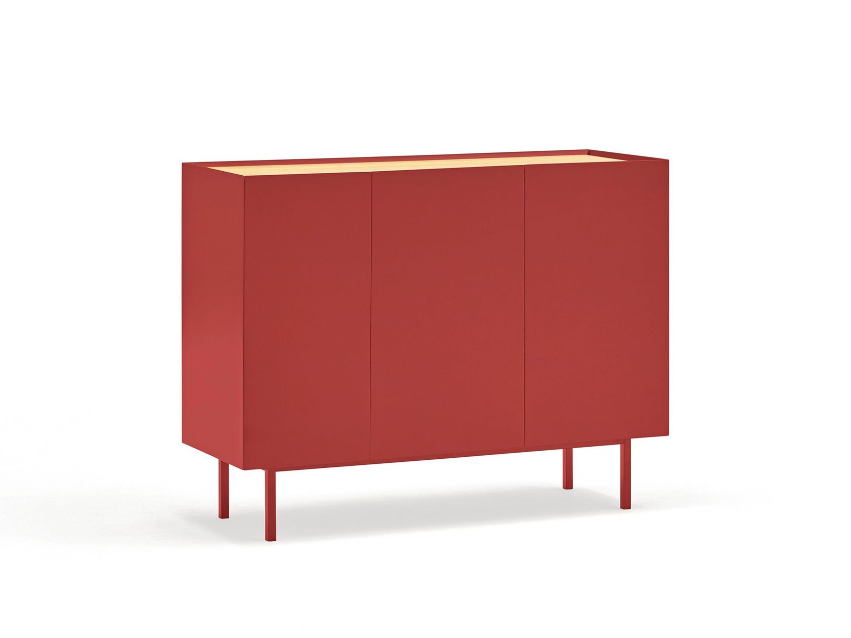 Aparador de MDF con puertas