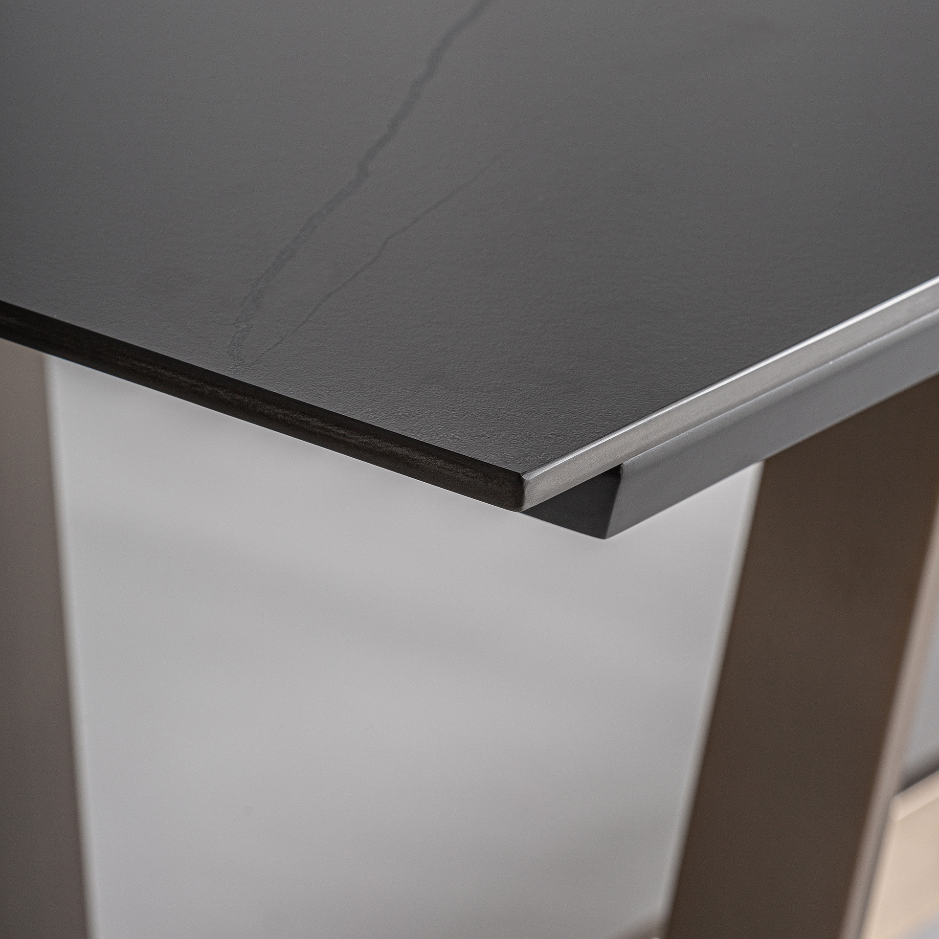 MESA COMEDOR TREMP - Imagen 4