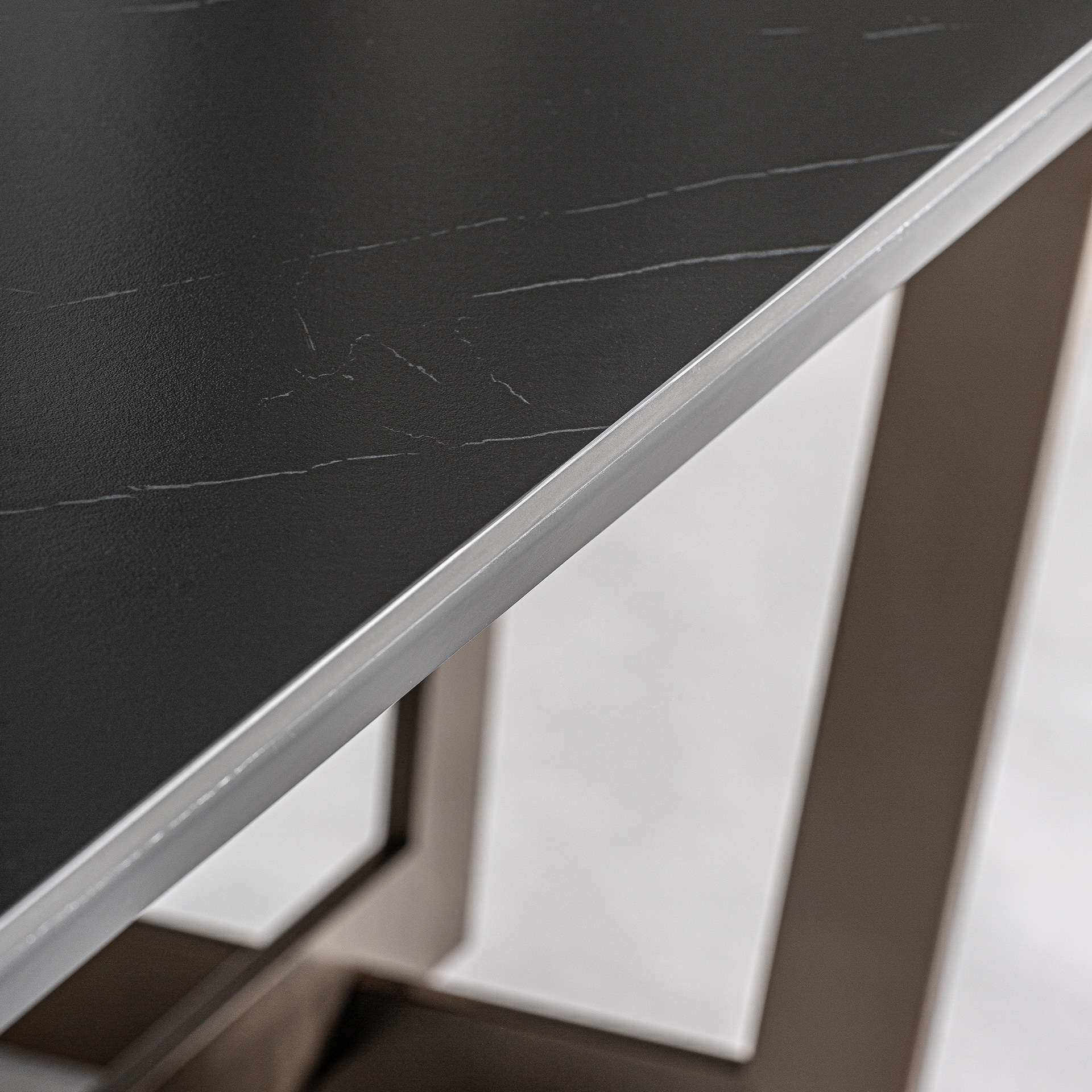 MESA COMEDOR TREMP - Imagen 5