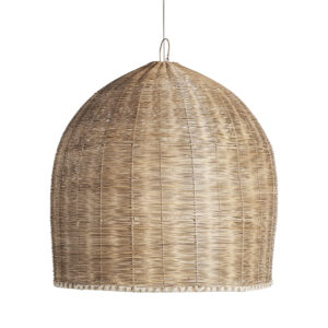 Lámpara de colgar Hatelhe de estilo boho fabricado en ratán en color marrón.