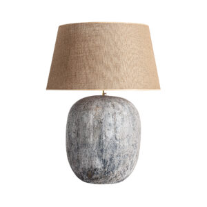 Lámpara de sobremesa yrsa de estilo nórdico fabricado en cemento en color gris combinado con yute en color marrón claro. Producto desmontable. Compatible con: 28528 34935.