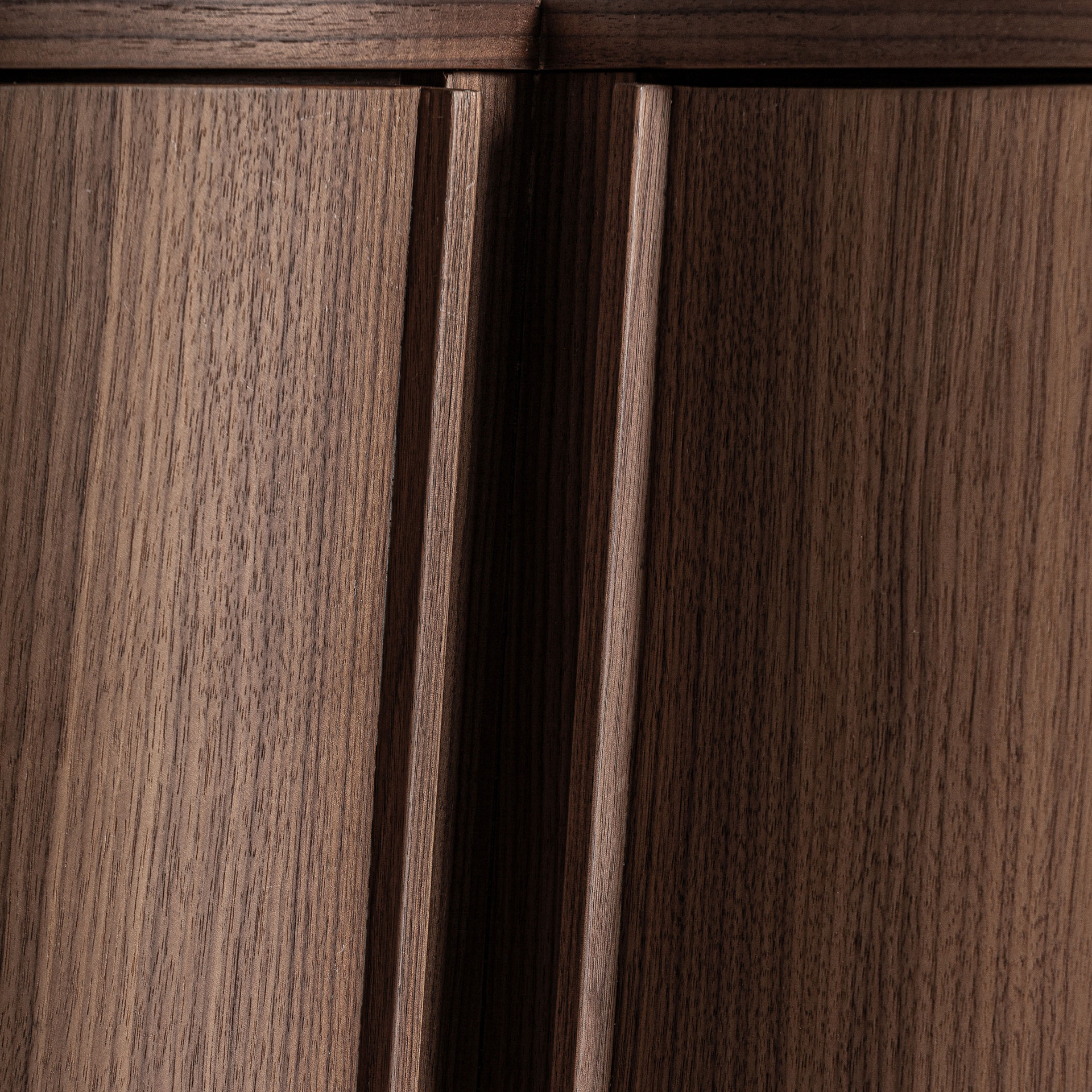 APARADOR GIFHORN - Imagen 6