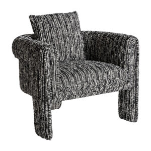 Sillón kostov de estilo contemporáneo fabricado en poliéster en color negro con acabado jaspeado combinado con madera de pino y madera contrachapada.