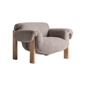 Sillón Hesse de estilo contemporáneo fabricado en madera de caucho en color marrón combinado con poliéster en color topo con acabado jaspeado y espuma.