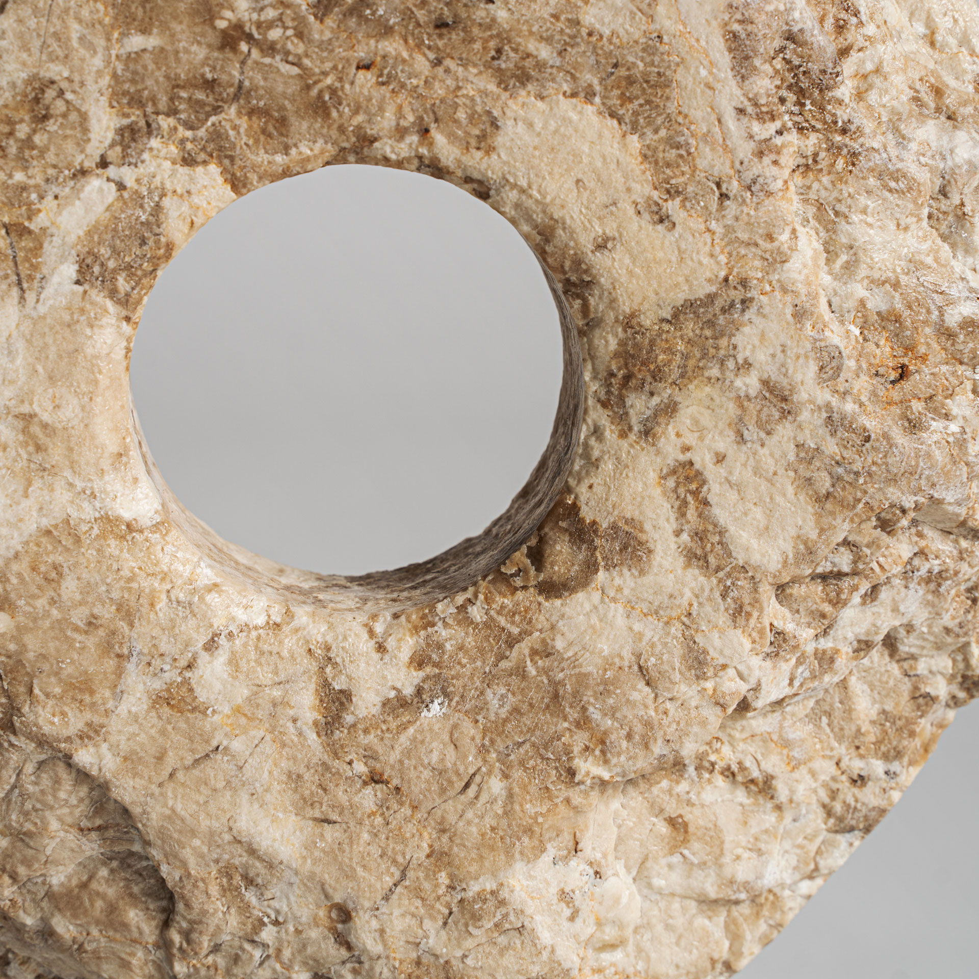 Figura nórdico piedra beige Pepita - Imagen 3