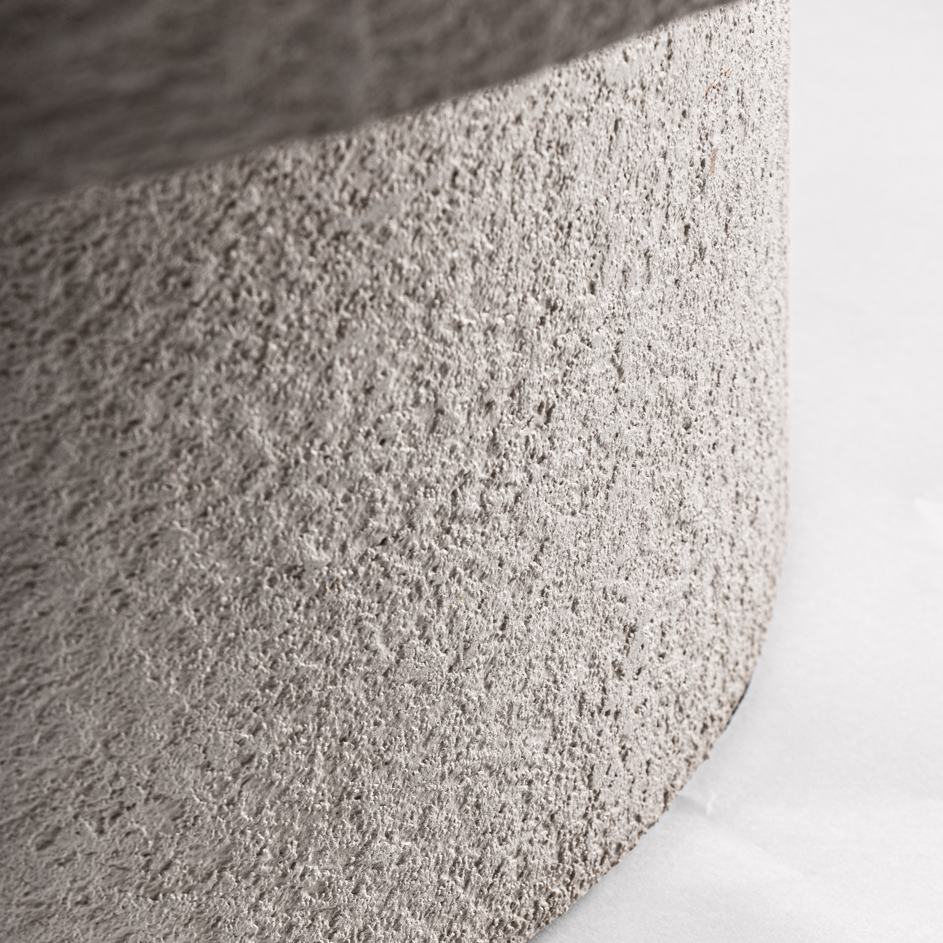 Mesa de centro contemporáneo cemento Pepita Banfe - Imagen 4