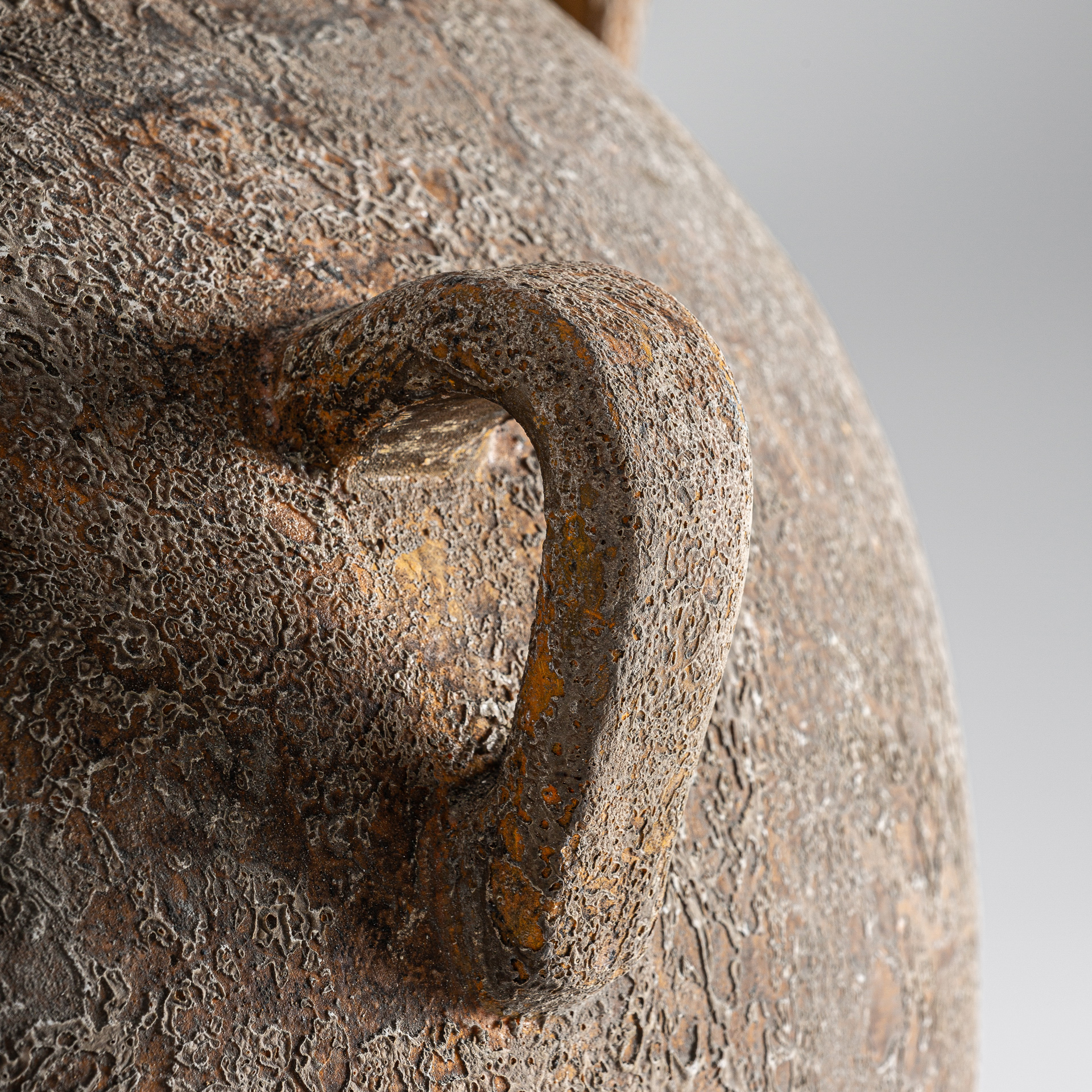 Ánfora hormigón marrón Pepita Kalede - Imagen 3