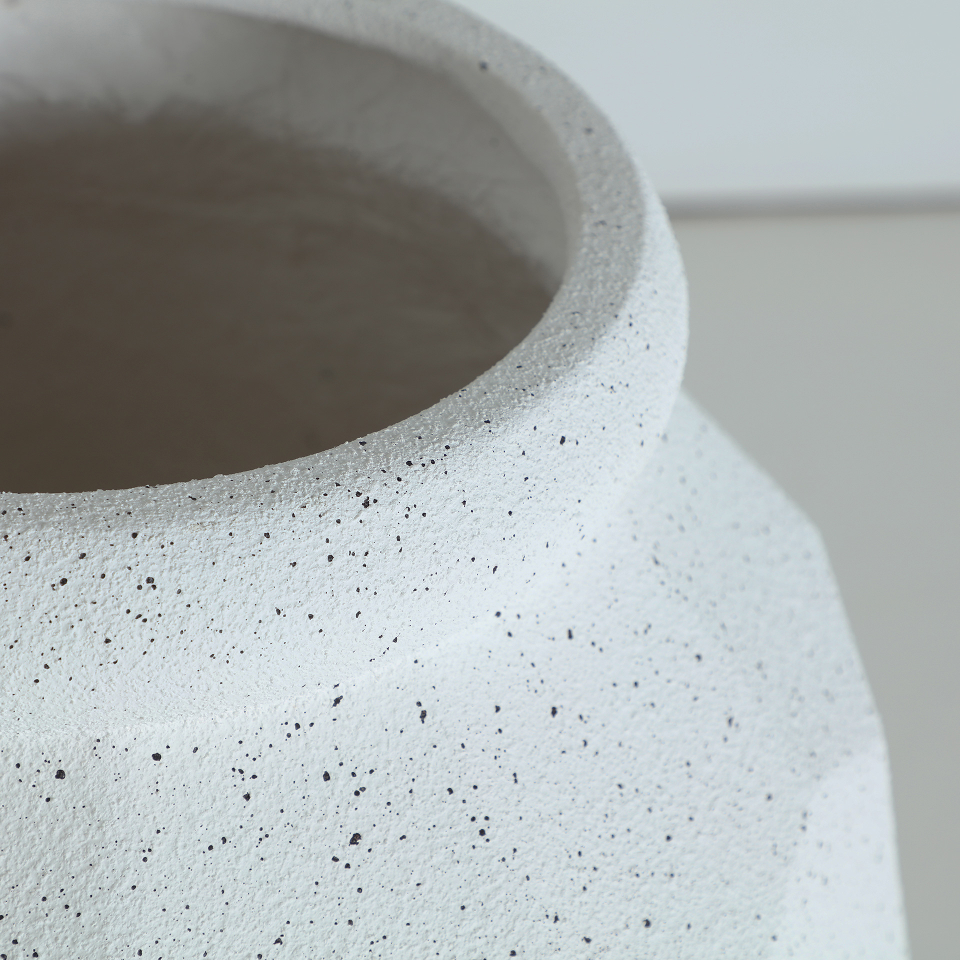 MACETERO ELMUR - Imagen 2