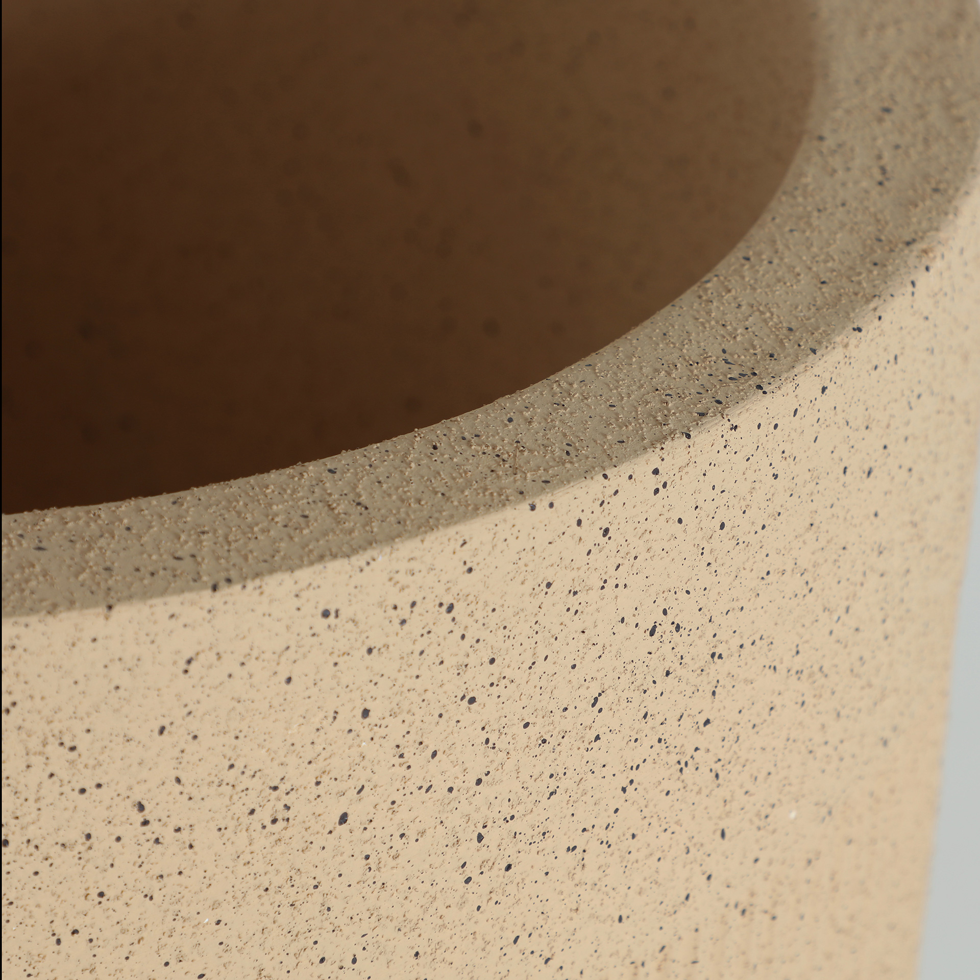 MACETERO KAVAN - Imagen 2