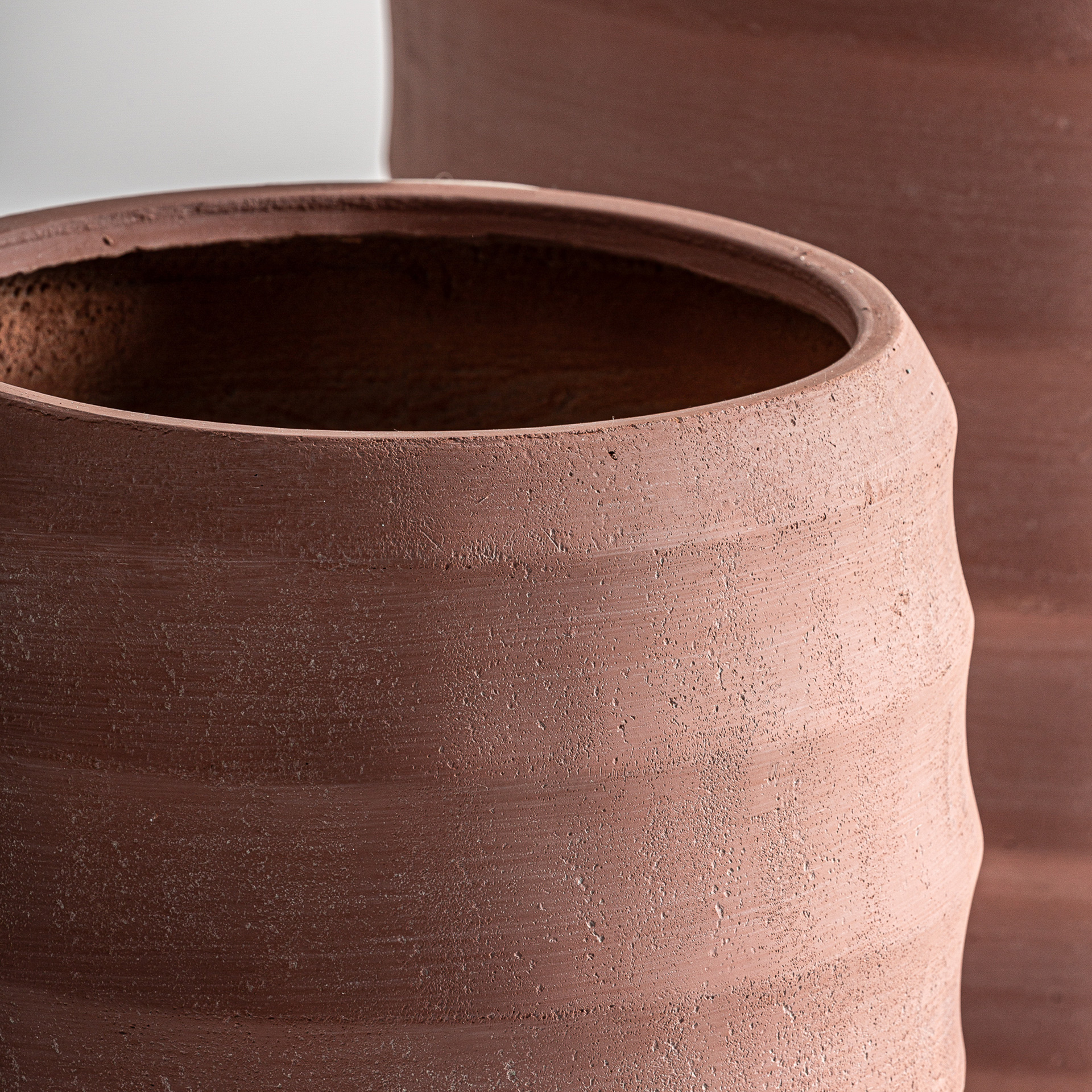 MACETERO KORA J/2 - Imagen 2