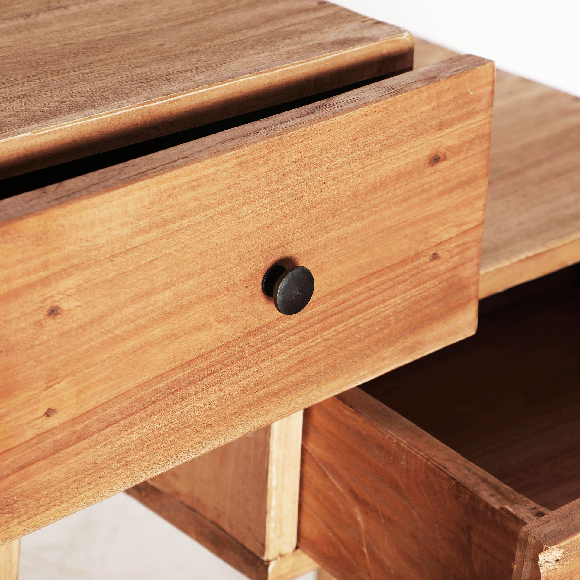 MESITA DE NOCHE AKVIRAN - Imagen 4