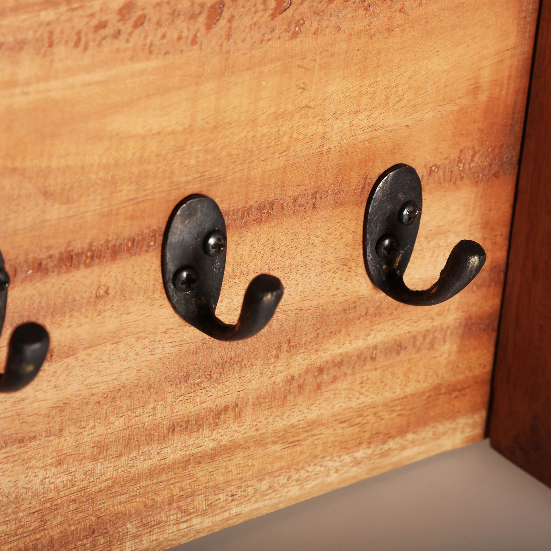 PONGO-TODO AKVIRAN - Imagen 3