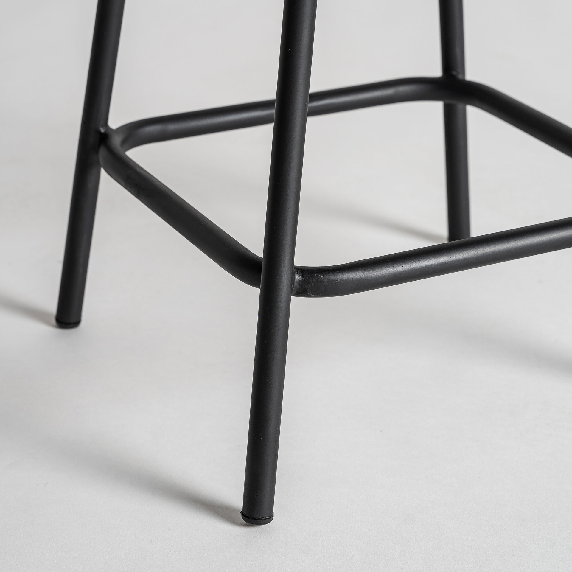 TABURETE CHAEPE - Imagen 4