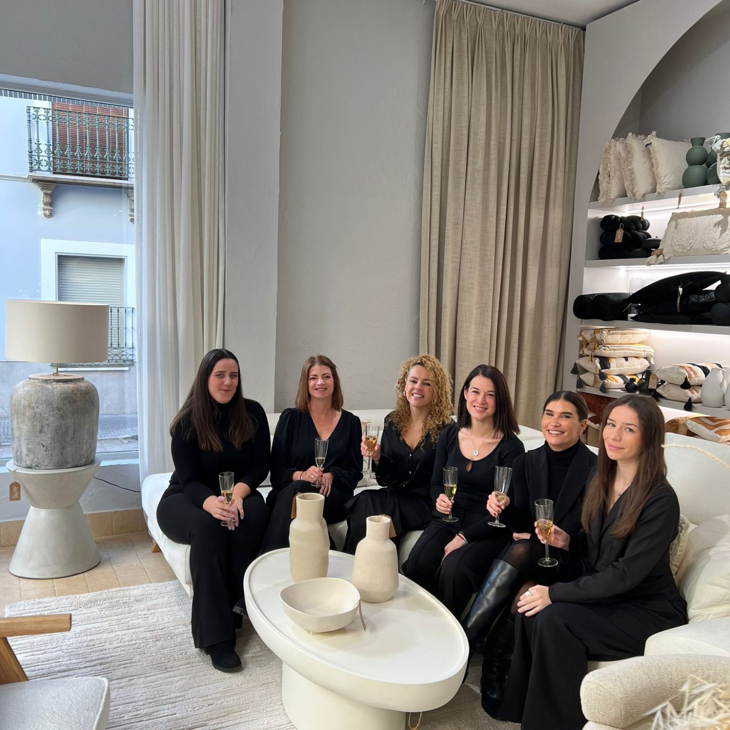 INAUGURACIÓN SHOWROOM